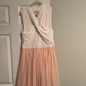Elegant White and Pink Sleeveless Tulle Dress